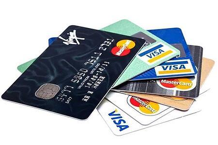 Oszustwa związane z kartami kredytowymi