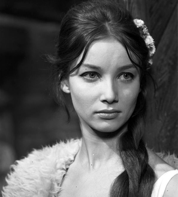 AnnaDymna - Kolorowanie zdjęć i poprawa jakości